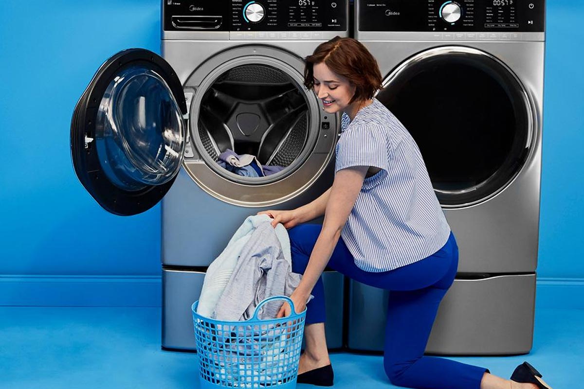 Midea Case Study, woman doing laundry