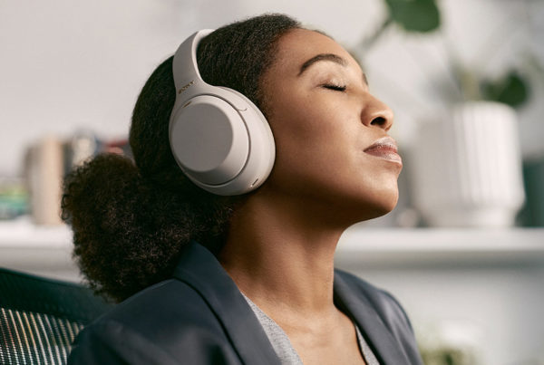 Sony Case Study, customer care, woman wearing headphones