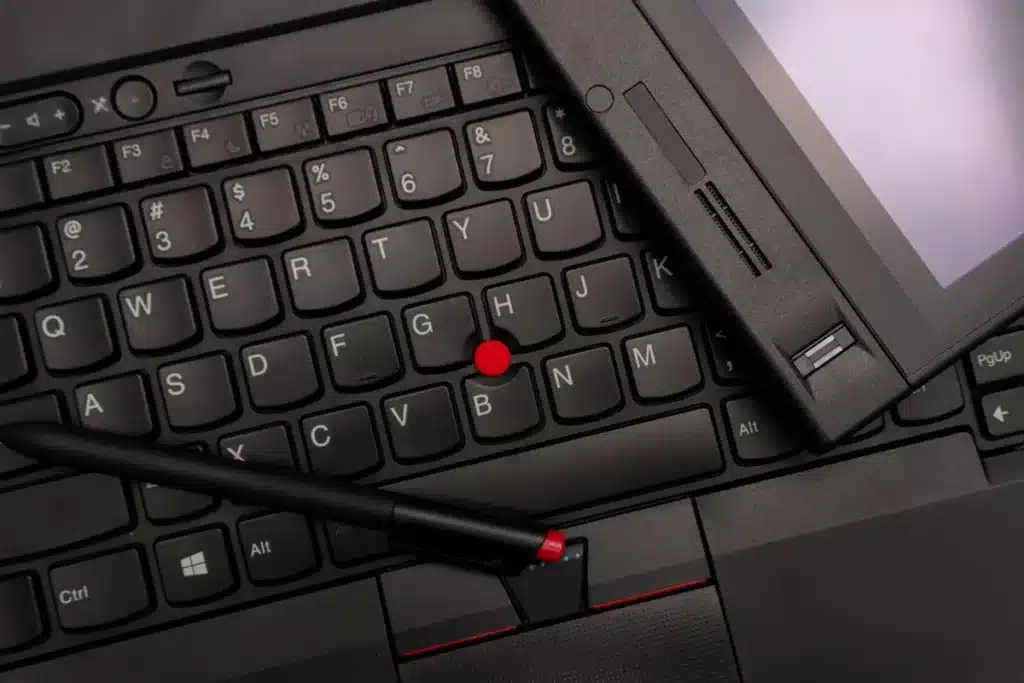 Adapting Quickly to a Client's Change in Strategy Hero