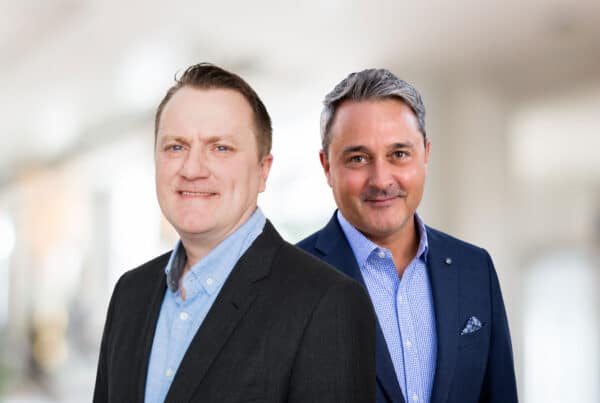 Alex Gill of Harte Hanks and Tim Riesterer of Corporate Visions, hosts of The Revenue Risk Hiding in Your Customer Experience webinar